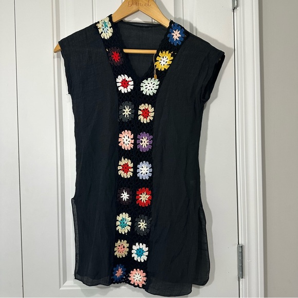 Source Unknown Other - Source Unknown Black Sleeveless Swim Coverup with Multicolor Crochet Accents